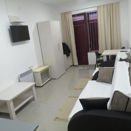 Apartment Maka 3 โซโคบานยา ภายนอก รูปภาพ