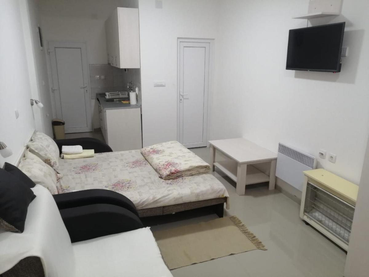 Apartment Maka 3 โซโคบานยา ภายนอก รูปภาพ