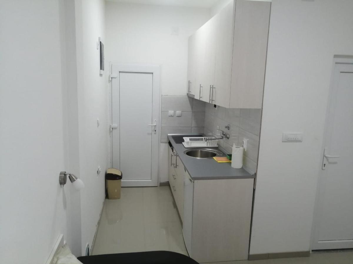 Apartment Maka 3 โซโคบานยา ภายนอก รูปภาพ