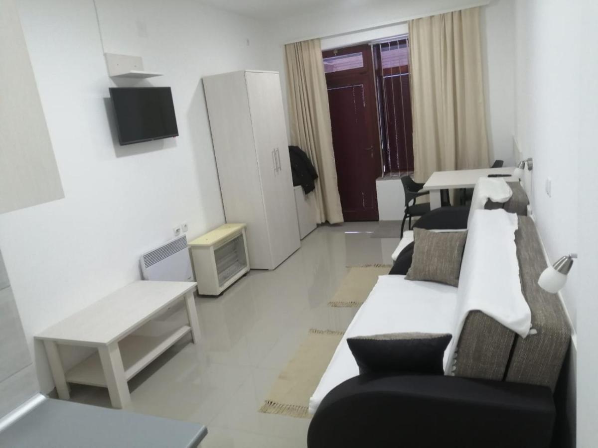 Apartment Maka 3 โซโคบานยา ภายนอก รูปภาพ